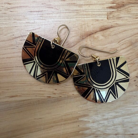 Laurel Burch Gold Tone Tribal Geometric Dangle Pierced Earrings - Picture 3 of 9